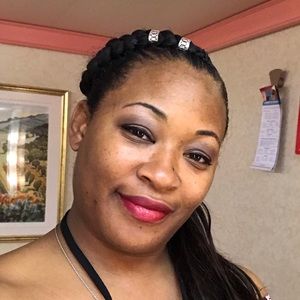 Meet your Posher, Jillian